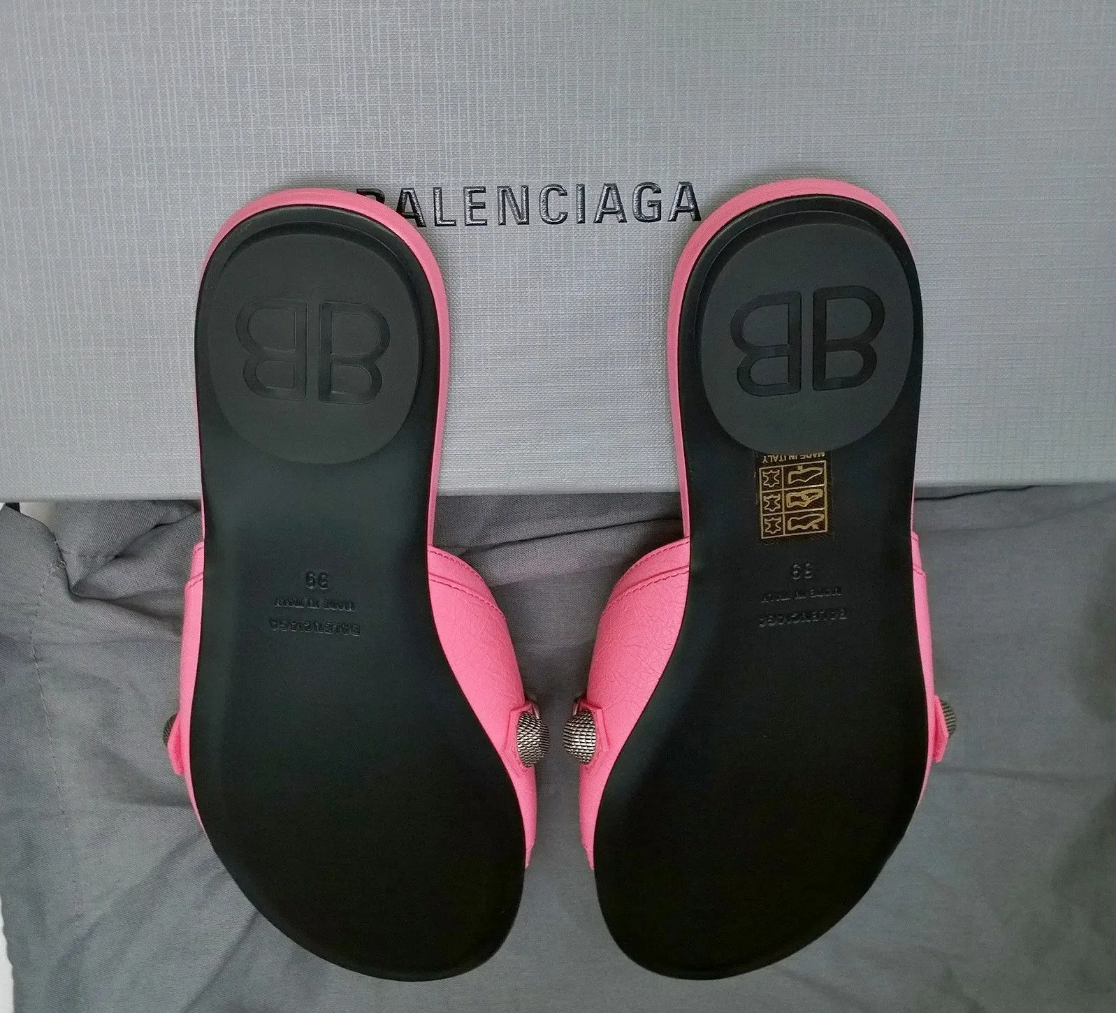 Balenciaga Cagola Moto Classic Pink Leather Flat Sandals Cagole