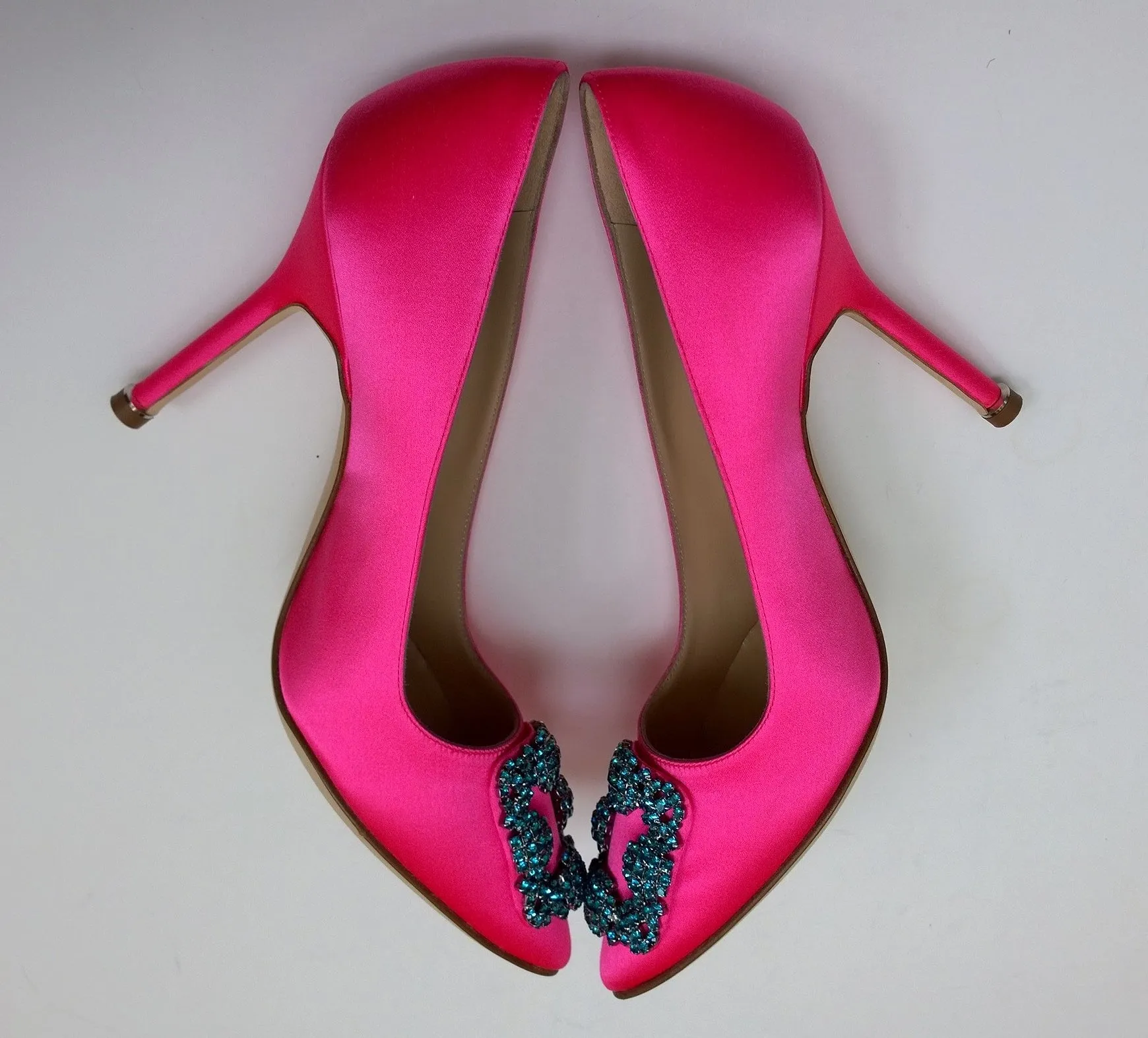 Manolo Blahnik Bright Pink Hangisi 105 Heels with Turquoise Blue Rhinestone Buckle Shoes