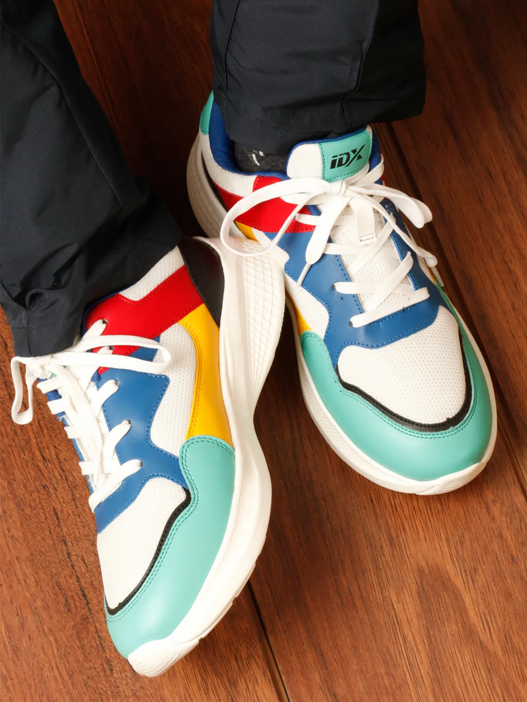 Men's Colourblocked Lace Up Sneakers (IX7136)