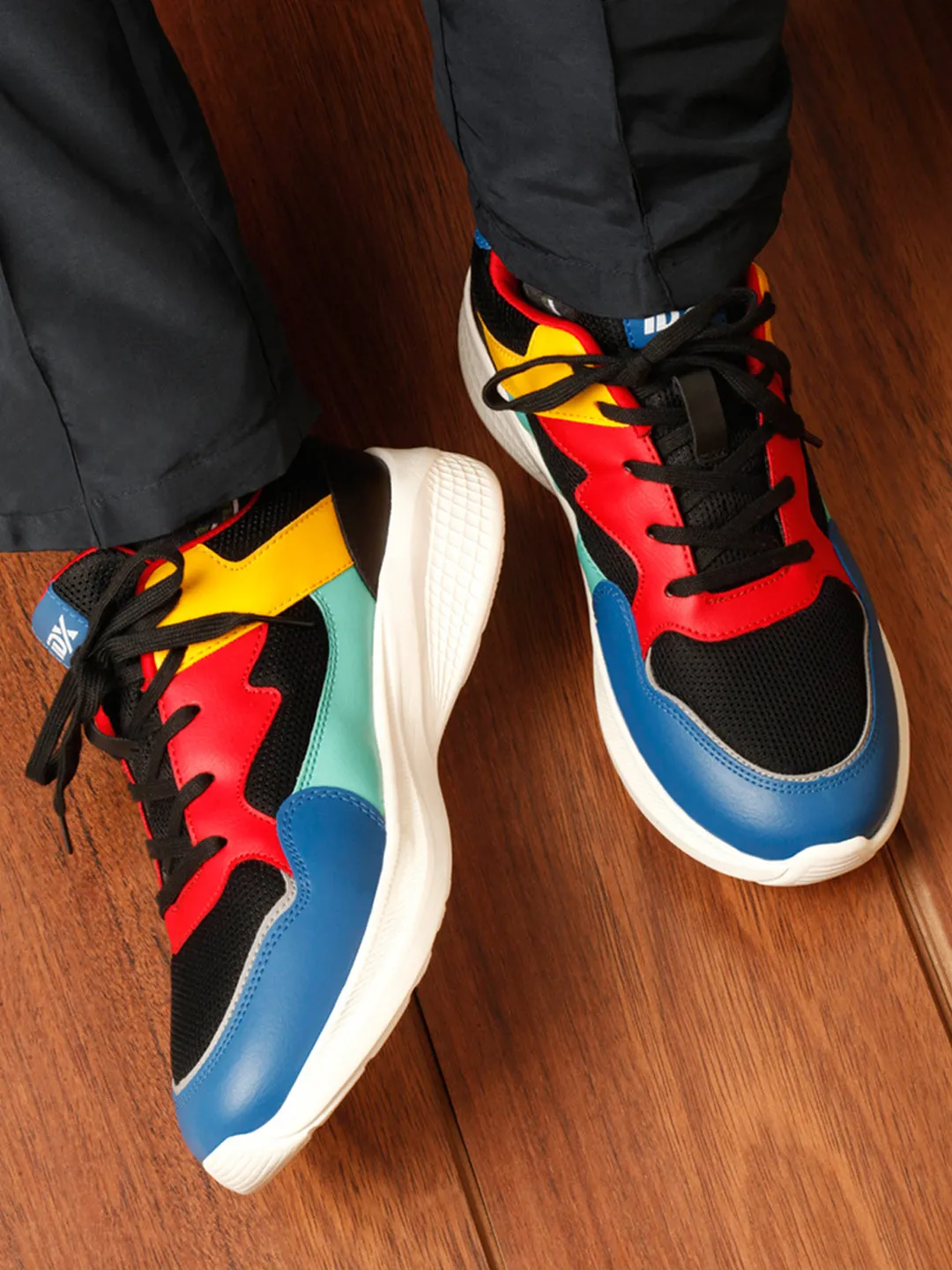 Men's Colourblocked Lace Up Sneakers (IX7136)